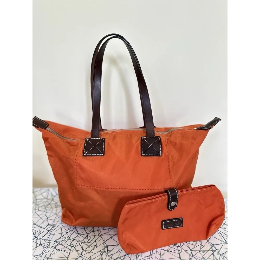 Dooney Bourke Wayfarer Light Weight Tote Bag Nylon Leather Trim Shoulder Orange